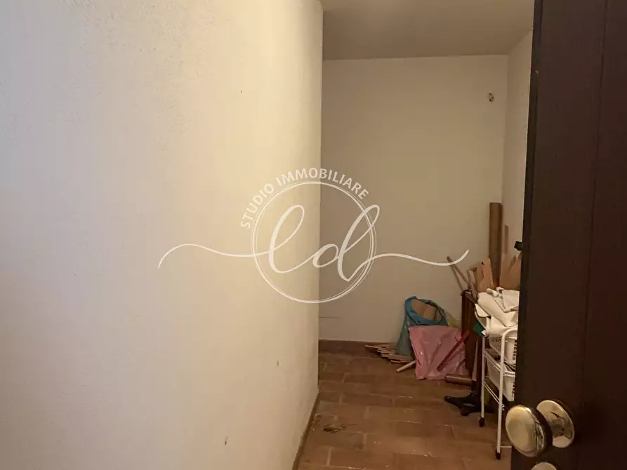 Immagine 81 di Quadrilocale in vendita  a Camaiore