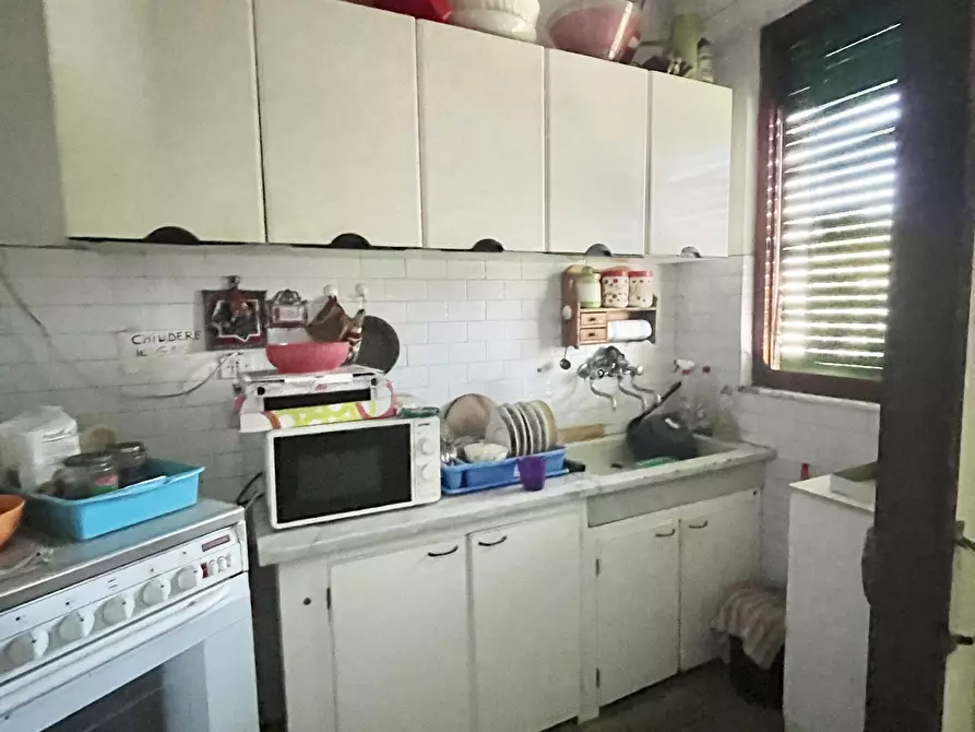 Immagine 9 di Casa indipendente in vendita  a Pietrasanta