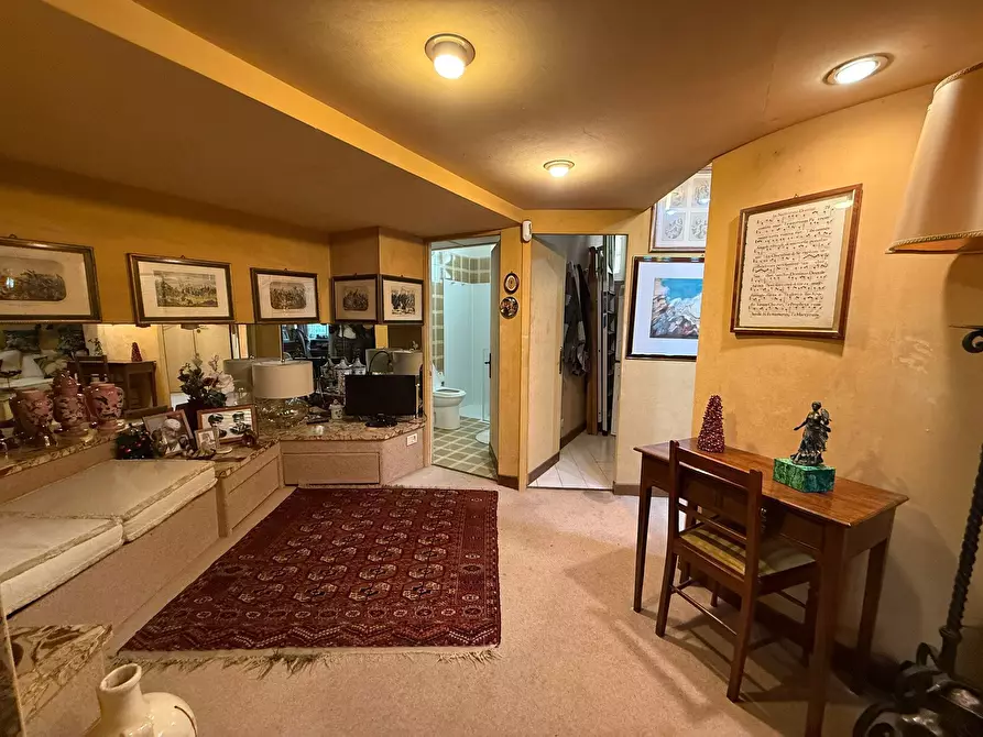 Immagine 9 di Trilocale in vendita  in Via Salaria 126 a Roma