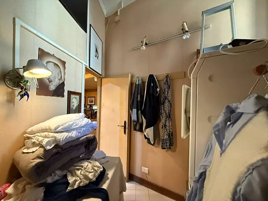 Immagine 21 di Trilocale in vendita  in Via Salaria 126 a Roma