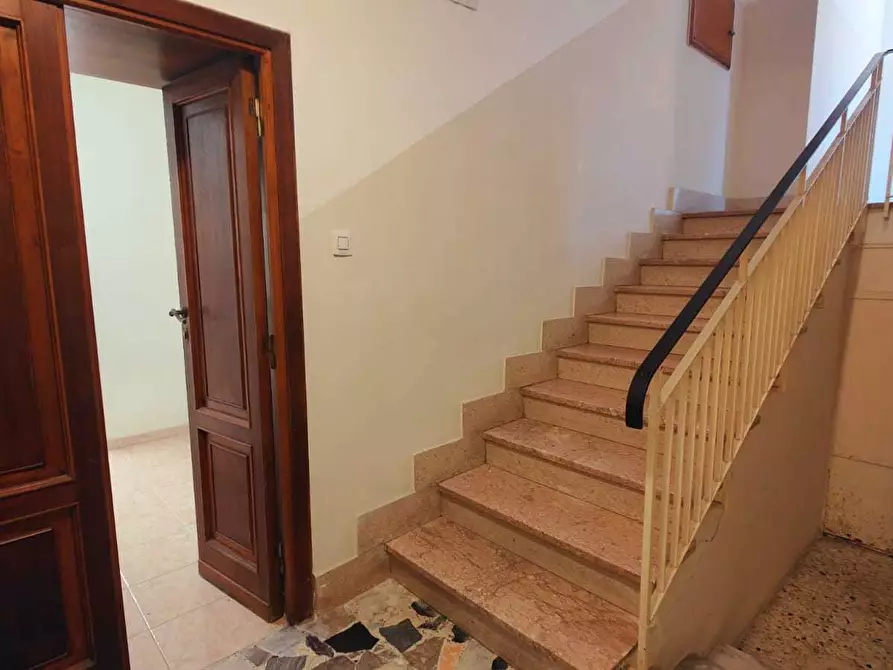 Immagine 10 di Bilocale in vendita  a Sassari