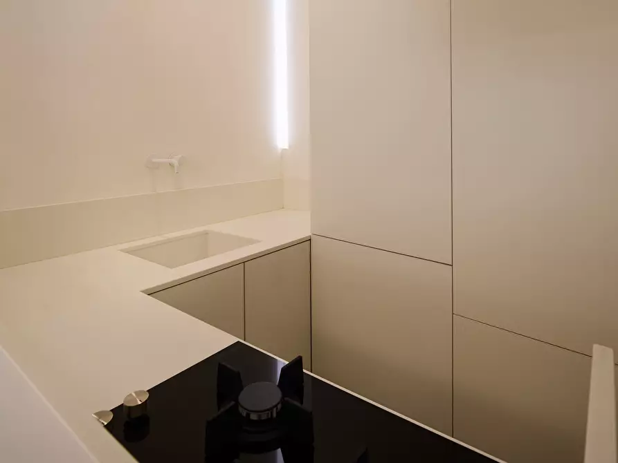 Immagine 4 di Appartamento in vendita  in Via Dione 71 a Siracusa