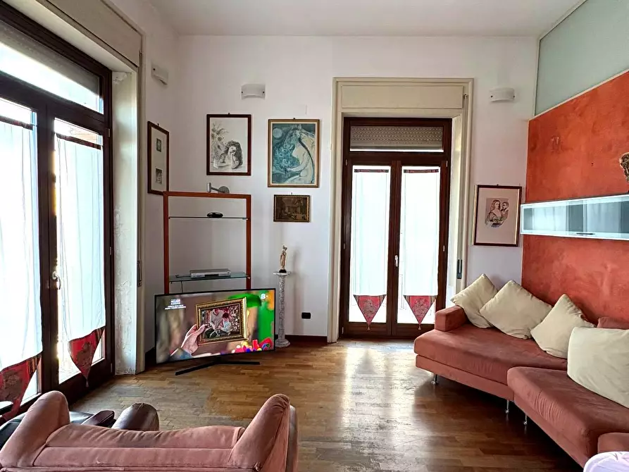 Immagine 10 di Appartamento in vendita  in CORSO GIACOMO MATTEOTTI 45 a Siracusa
