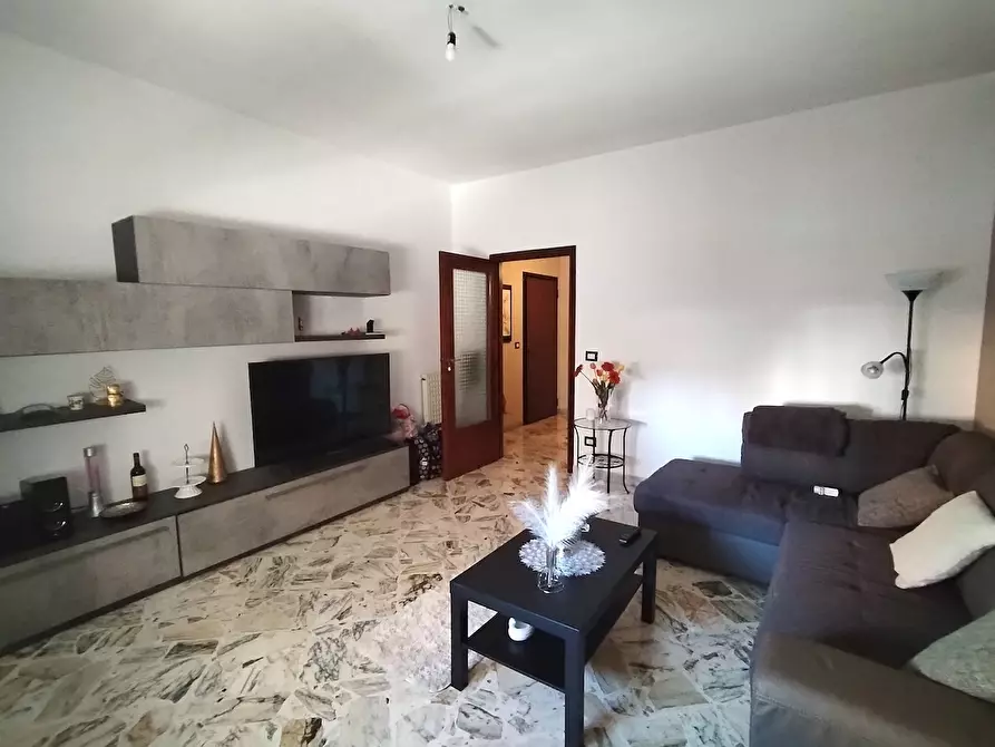 Immagine 5 di Quadrilocale in vendita  in Viale Epipoli 11 a Siracusa