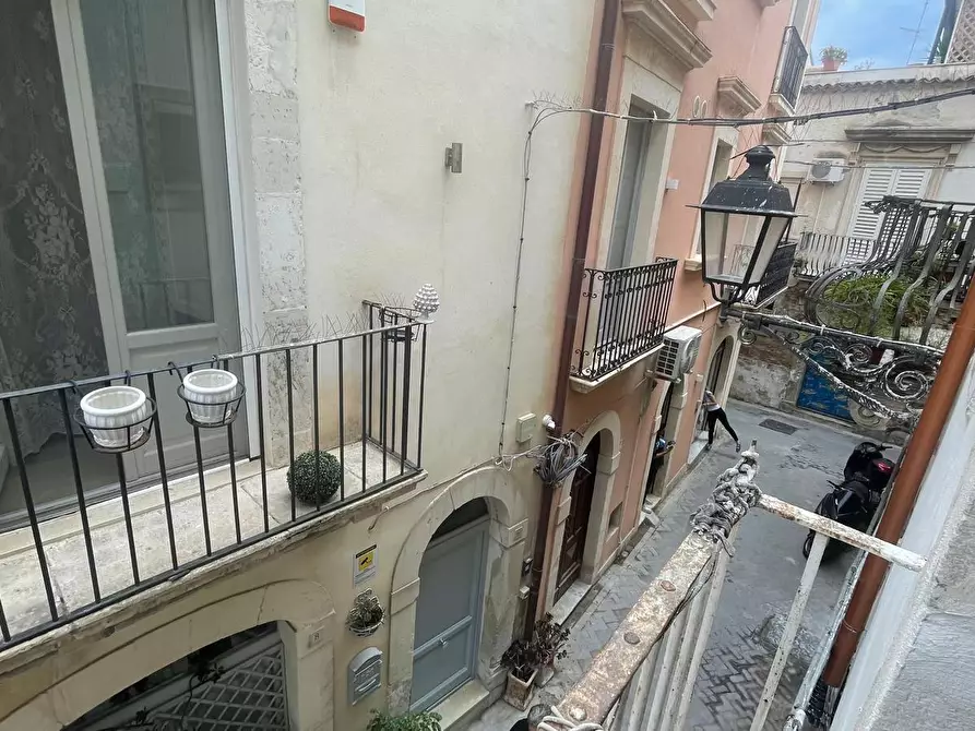 Immagine 1 di Appartamento in vendita  in Via Carmelo Campisi 5 a Siracusa