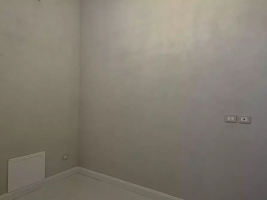 Immagine 20 di Quadrilocale in vendita  in Via delle Grazie a Siracusa