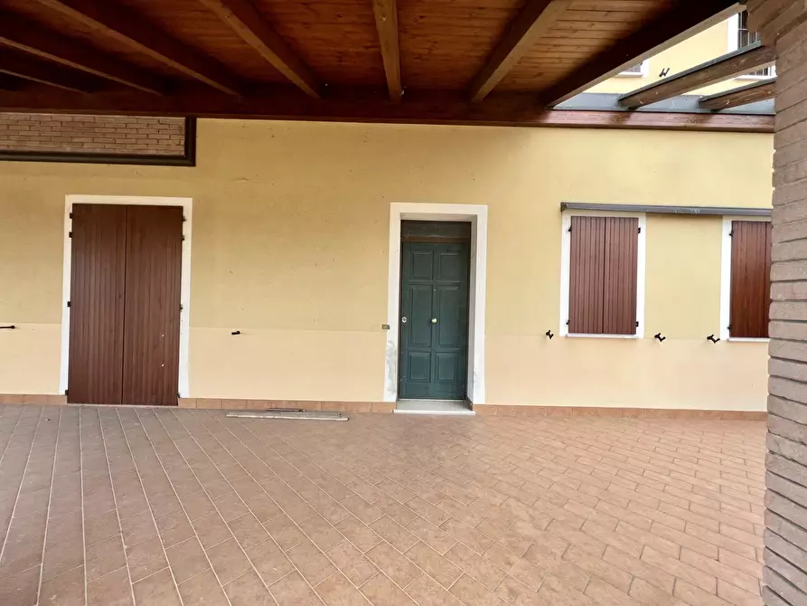 Immagine 18 di Porzione di casa in vendita  in via del Confine 3532 a Cesena