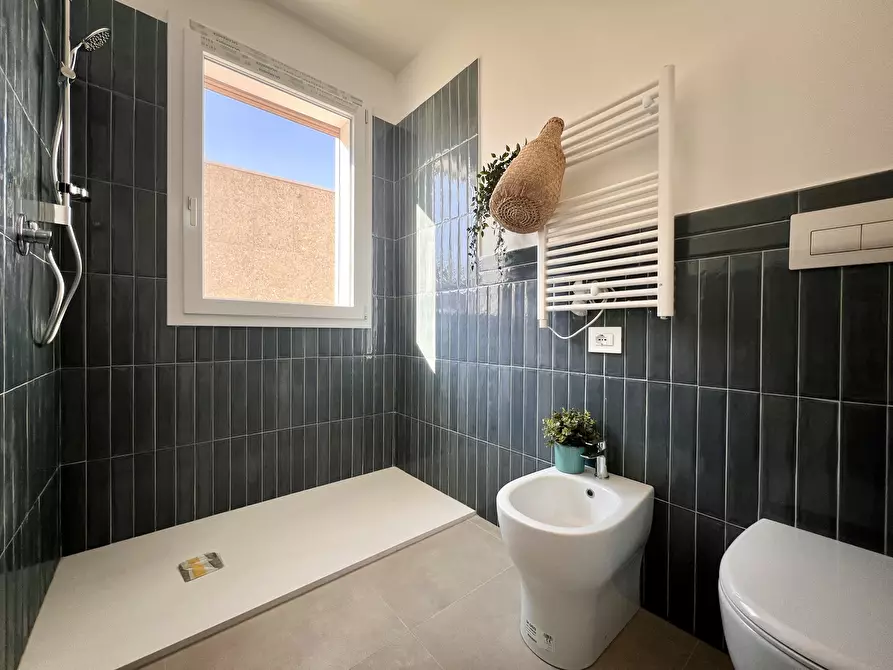 Immagine 35 di Trilocale in vendita  in via dei tulippani a Cervia