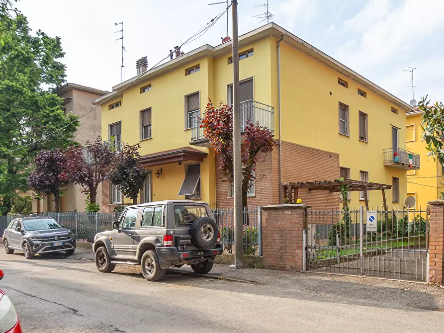 Immagine 3 di Trilocale in vendita  in Via Carlo Speranza 13 a Parma
