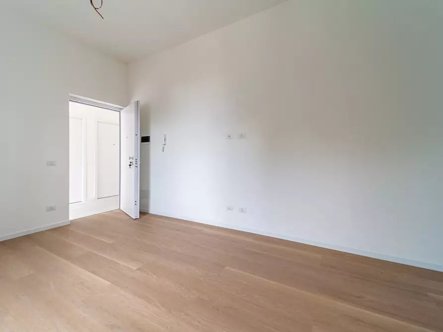 Immagine 7 di Bilocale in vendita  in Via Oreste Grassi 35 a Collecchio