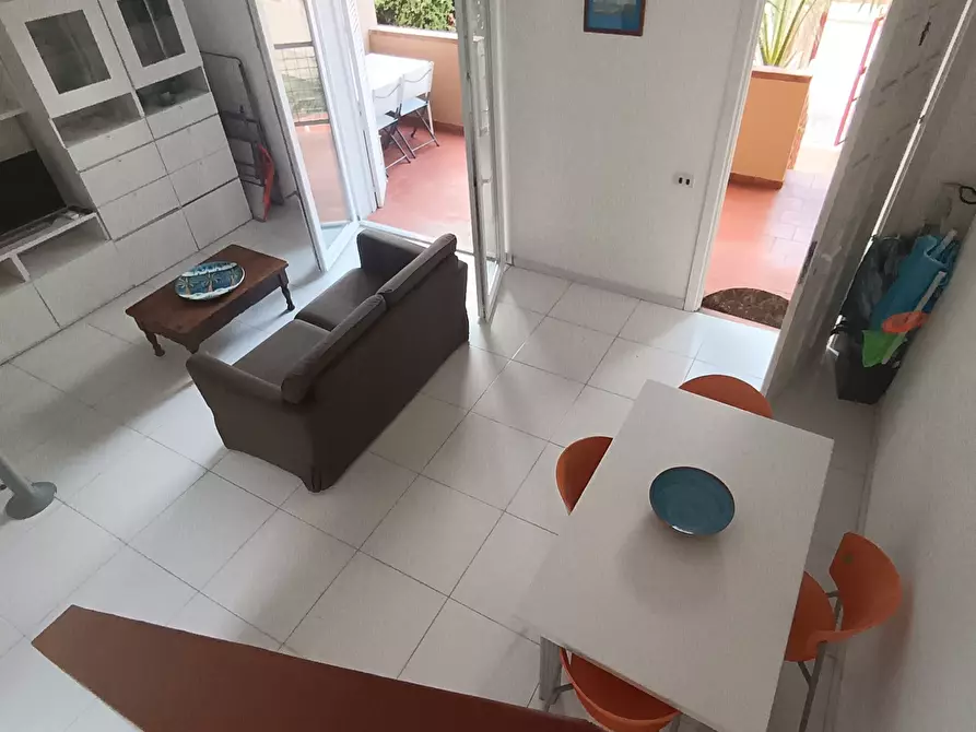 Immagine 2 di Villetta a schiera in vendita  in VIA ADONE 9 a Palermo