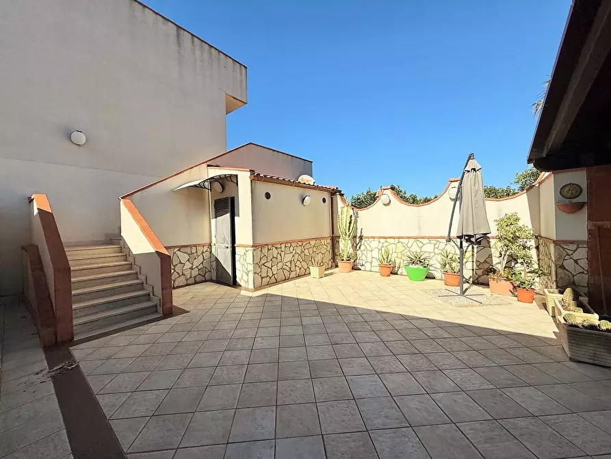 Immagine 20 di Villetta a schiera in vendita  a Castellammare Del Golfo