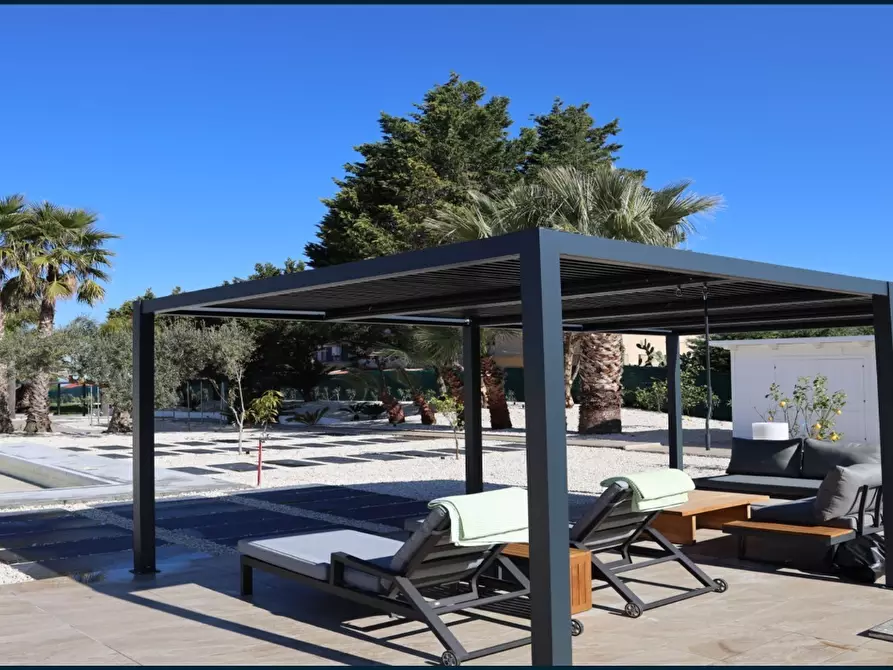 Immagine 37 di Villa in vendita  a Partinico