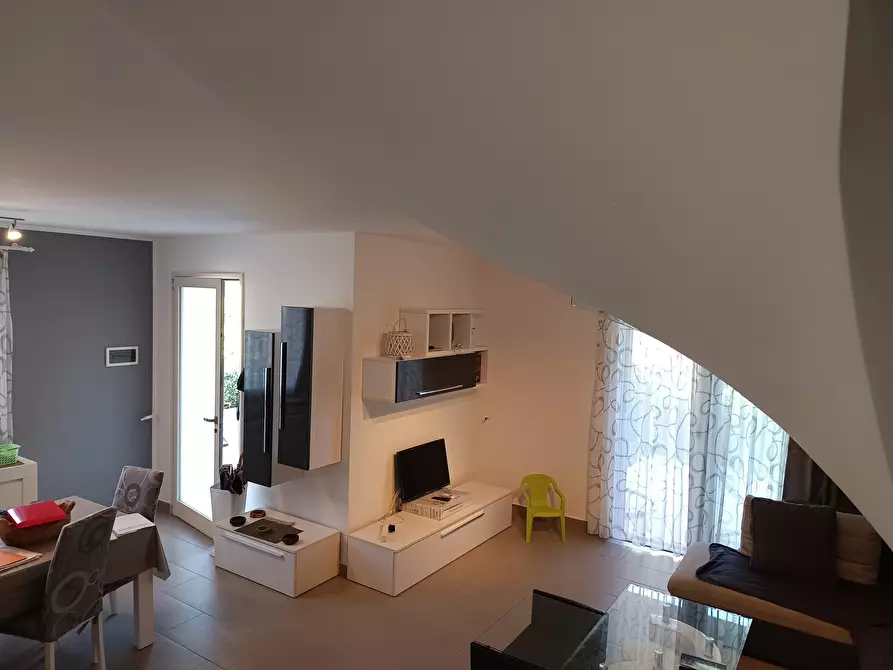 Immagine 65 di Villetta a schiera in vendita  a Castellammare Del Golfo