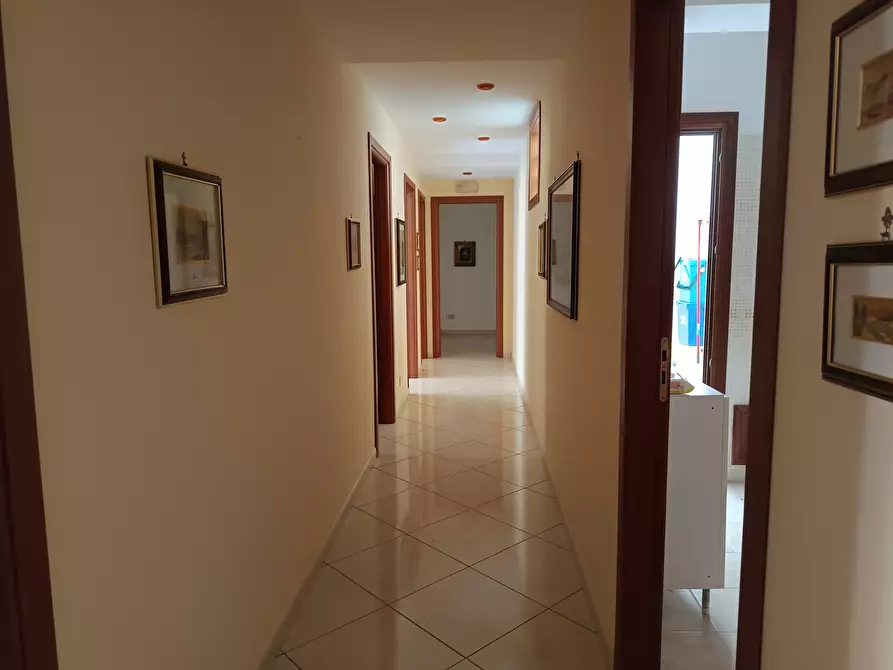 Immagine 25 di Appartamento in vendita  a Castellammare Del Golfo