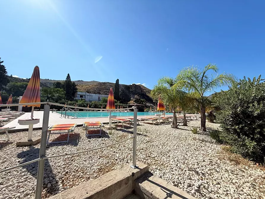 Immagine 22 di Villetta a schiera in vendita  a Castellammare Del Golfo