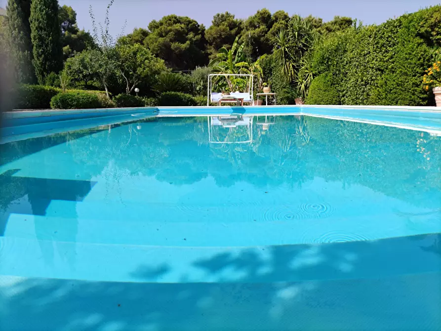 Immagine 52 di Villa in vendita  a Castellammare Del Golfo