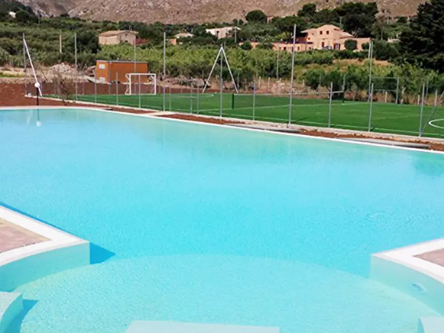 Immagine 84 di Villetta a schiera in vendita  a Castellammare Del Golfo