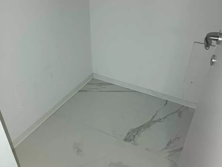 Immagine 12 di Attico in vendita  a Misilmeri