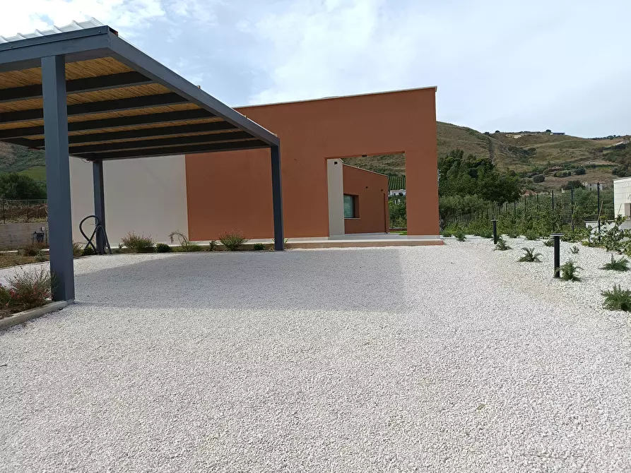 Immagine 42 di Villa in vendita  a Castellammare Del Golfo