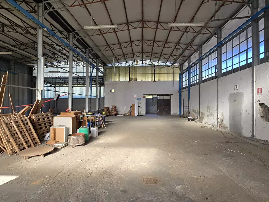 Immagine 1 di Capannone industriale in vendita  in Via delle Regone a San Colombano Al Lambro