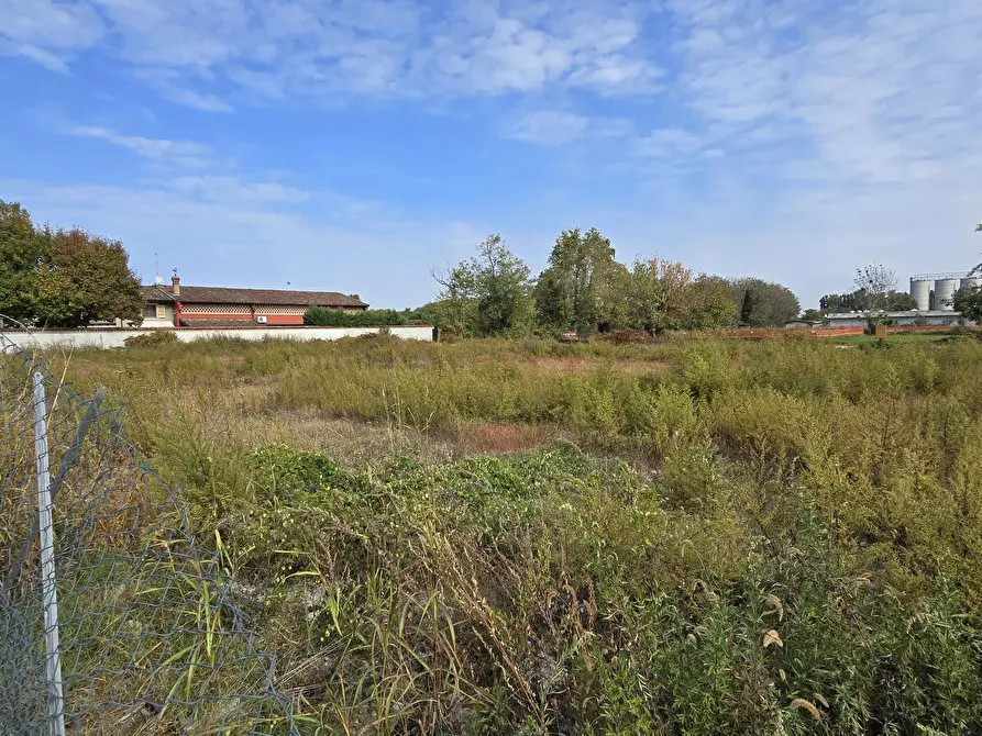 Immagine 7 di Terreno industriale in vendita  in via Toscana a Cornegliano Laudense