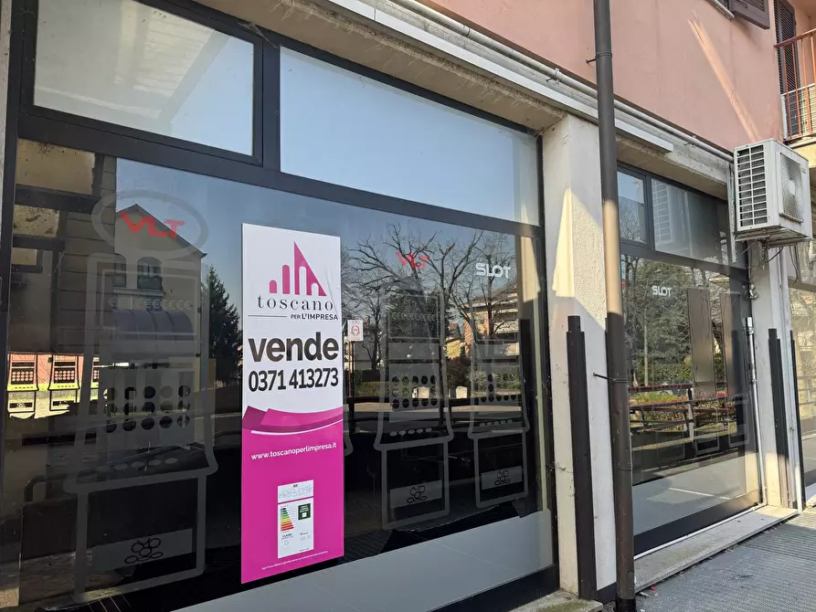 Immagine 4 di Locale commerciale in vendita  in Via Defendente Lodi 33 a Lodi
