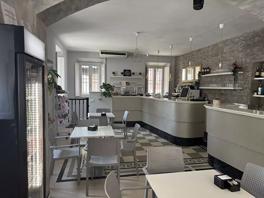 Immagine 1 di Bar / Ristorante in vendita  in PIAZZA VITTORIO EMANUELE II a Orzinuovi