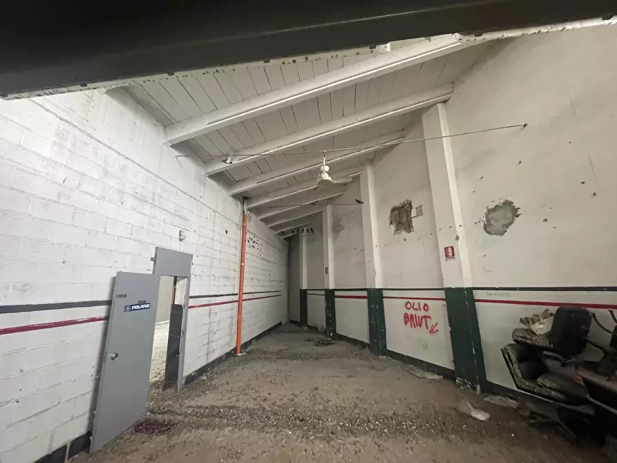 Immagine 5 di Capannone industriale in vendita  in Viale Montegrappa 28/G a Pavia