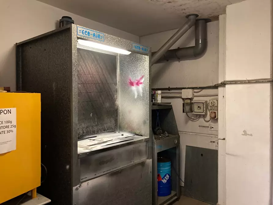 Immagine 7 di Attività commerciale in vendita  in Via Giuseppe Di Vittorio 1 a Peschiera Borromeo