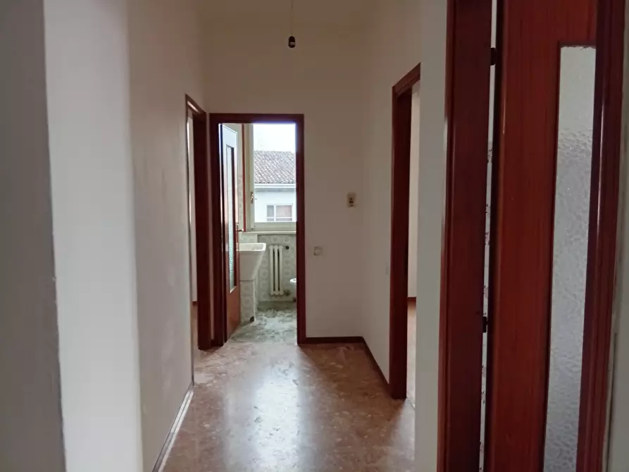 Immagine 15 di Appartamento in vendita  in Via Nino Bixio 125 a Casalmaggiore