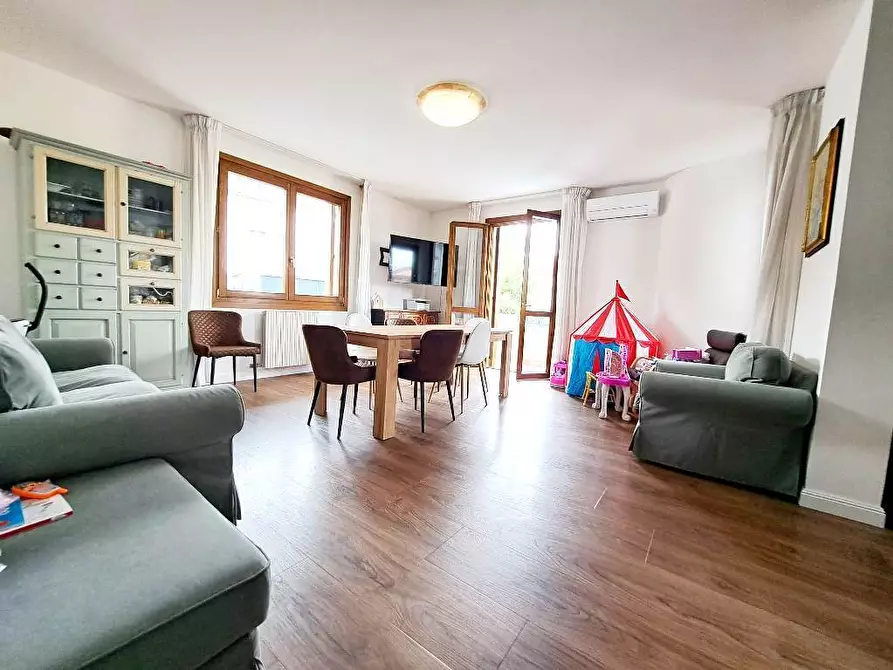 Immagine 15 di Casa indipendente in vendita  a Costa Di Rovigo