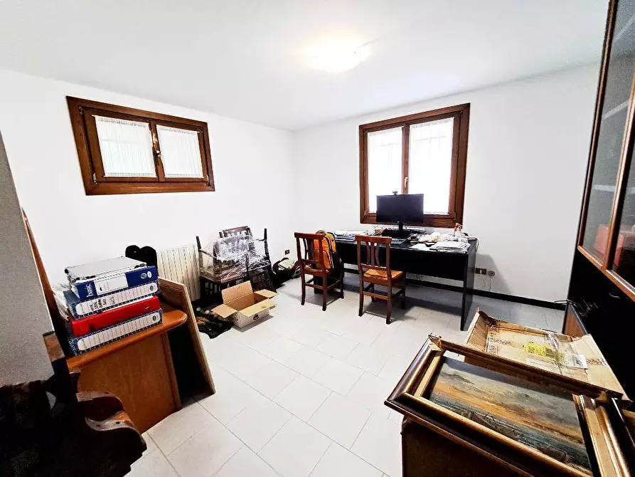 Immagine 37 di Casa indipendente in vendita  a Costa Di Rovigo