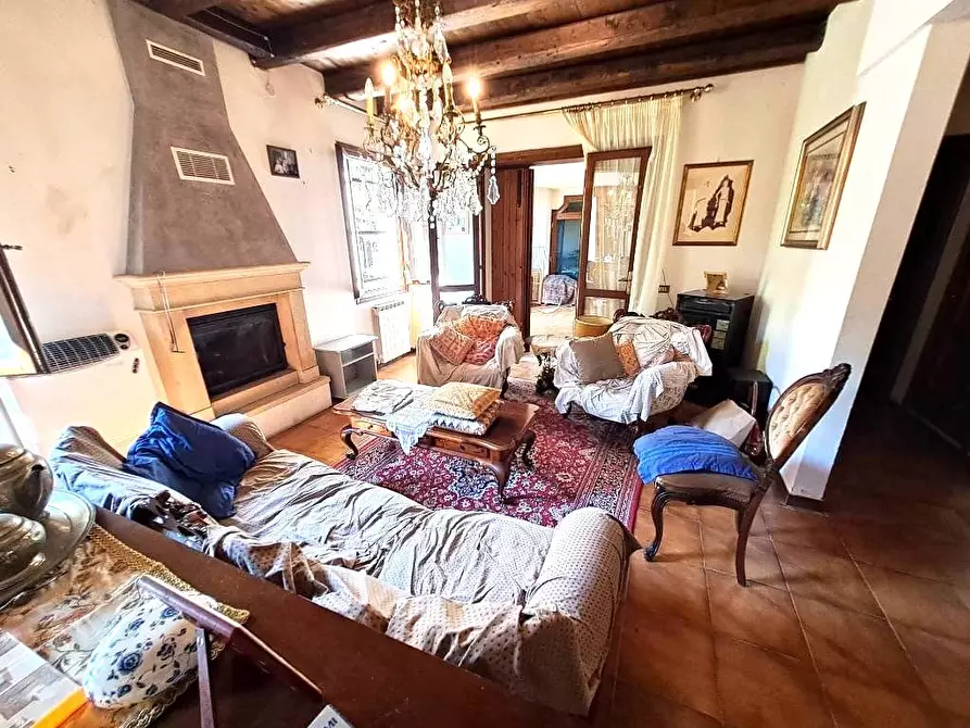 Immagine 3 di Porzione di casa in vendita  a Rovigo