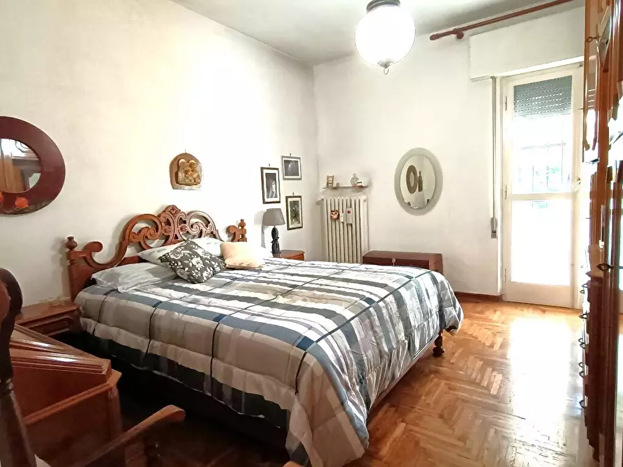 Immagine 6 di Appartamento in vendita  a Rovigo