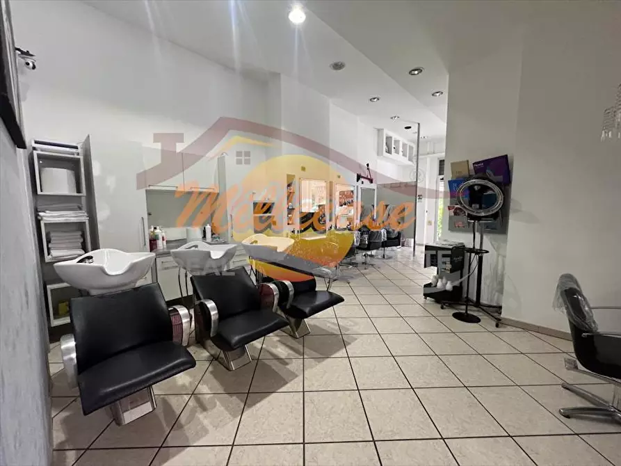 Immagine 2 di Locale commerciale in vendita  in VIALE TICA a Siracusa