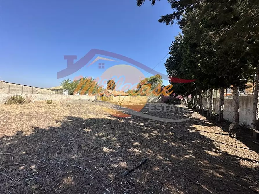 Immagine 15 di Rustico / casale in vendita  in VIA LUIGI MONTI a Siracusa