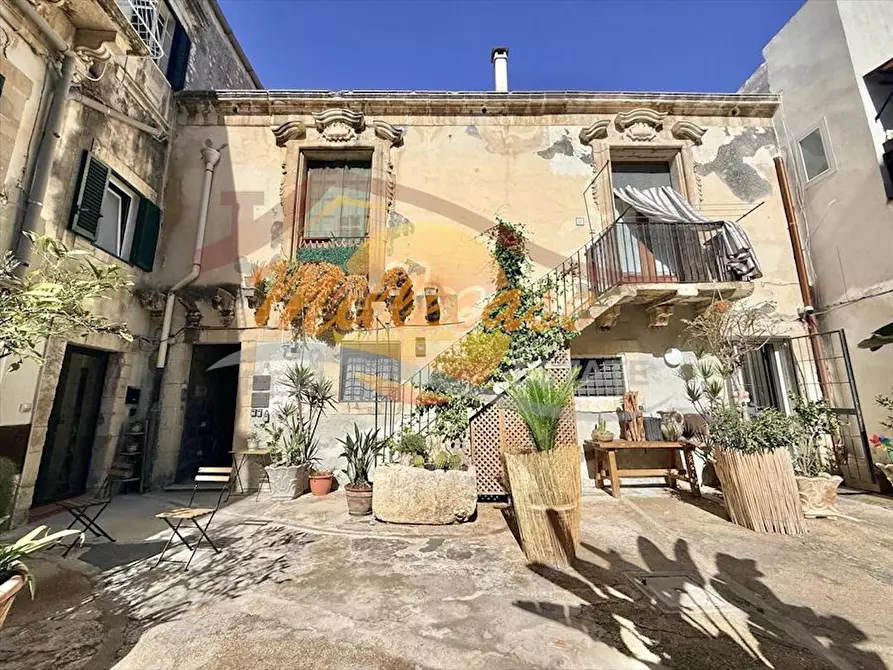 Immagine 2 di Bilocale in vendita  in VIA VINCENZO MIRABELLA a Siracusa