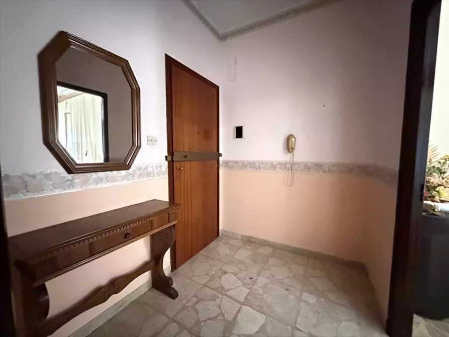 Immagine 8 di Quadrilocale in vendita  in Viale dei Comuni a Siracusa
