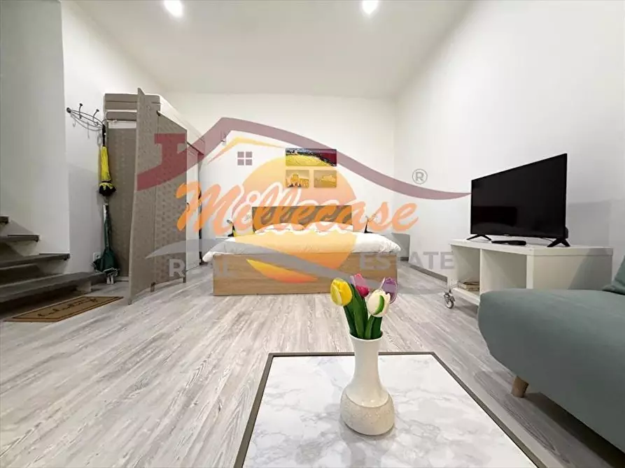 Immagine 12 di Bilocale in vendita  in Via Saverio Landolina a Siracusa