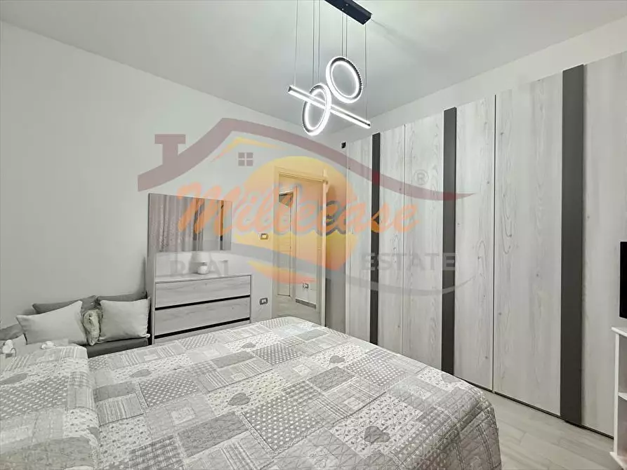 Immagine 13 di Trilocale in vendita  in Via Santi Amato a Siracusa