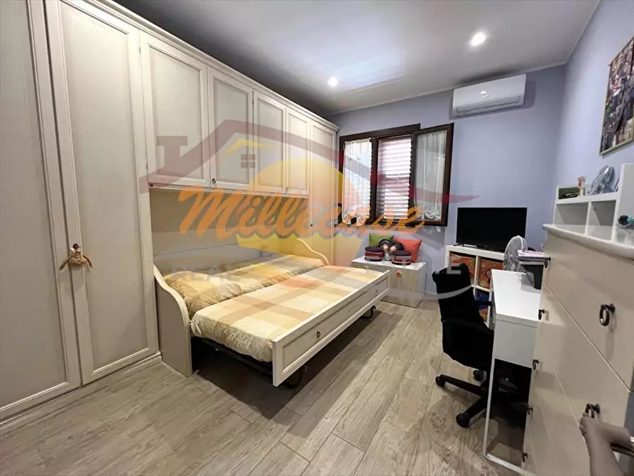 Immagine 18 di Appartamento in vendita  in Via Moncenisio a Siracusa