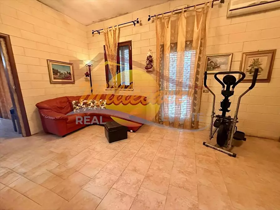 Immagine 11 di Casa bifamiliare in vendita  in Via Rimini a Siracusa