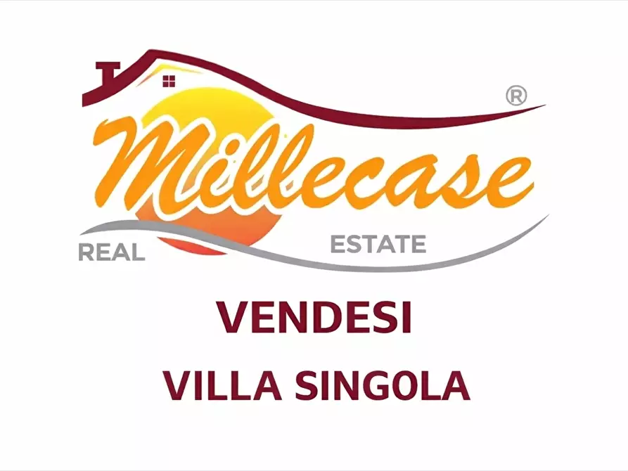 Immagine 2 di Villa in vendita  in VIALE SCALA GRECA a Siracusa