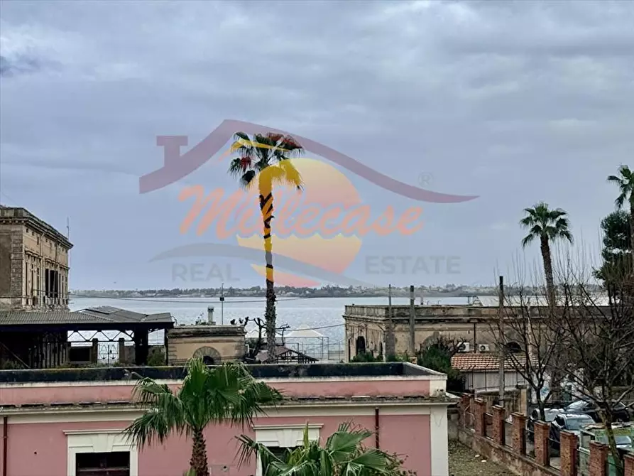 Immagine 17 di Bilocale in vendita  in Via Malta a Siracusa