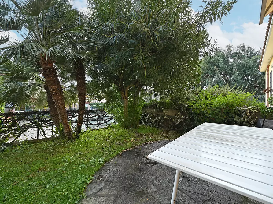 Immagine 24 di Bilocale in vendita  in Piazza Sant'Anna 1 a San Bartolomeo Al Mare