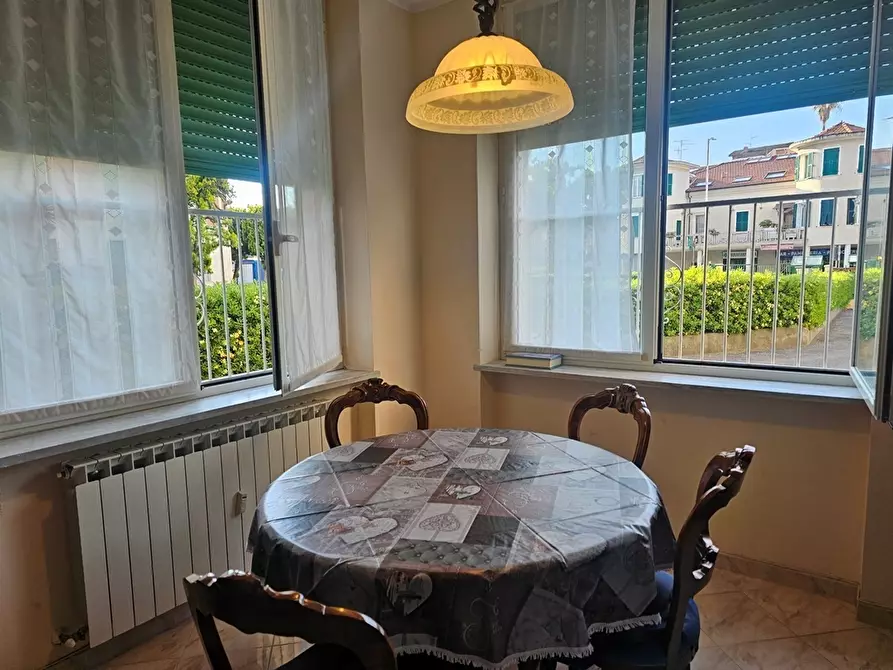 Immagine 33 di Trilocale in vendita  in Via Aurelia 84 a San Bartolomeo Al Mare