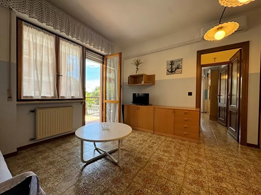 Immagine 35 di Trilocale in affitto  a San Bartolomeo Al Mare