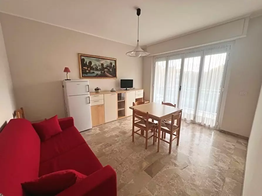 Immagine 34 di Trilocale in affitto  in Via della Resistenza a San Bartolomeo Al Mare