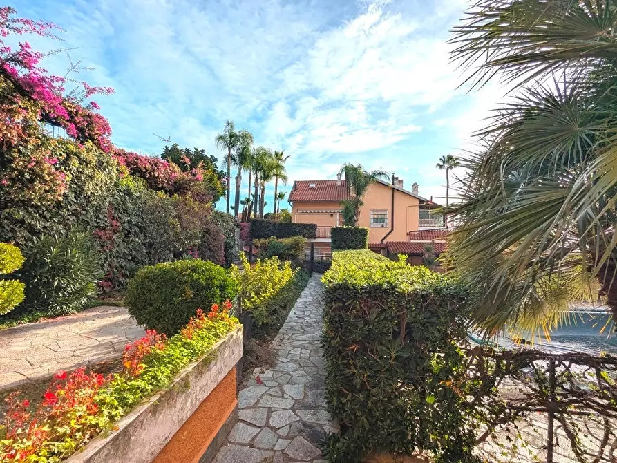 Immagine 51 di Bilocale in vendita  in Piazza Sant'Anna 1 a San Bartolomeo Al Mare